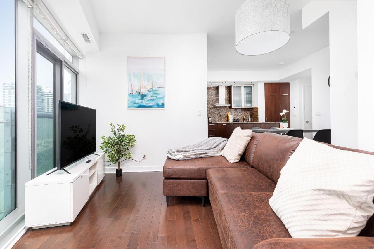 Downtown Toronto Condo Near Cn Tower, Mtcc, Rogers Center , Union Station Exterior foto